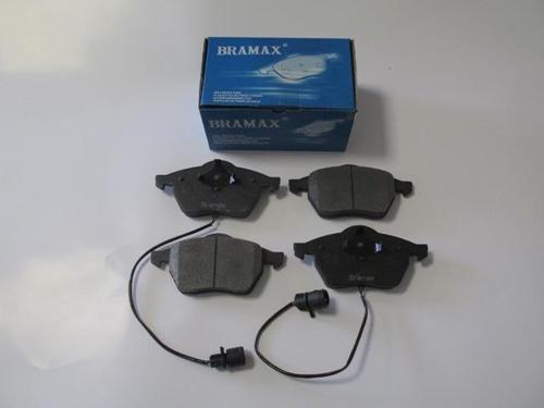Audi A100 92/95 Ön Fren Balatası 2,0/2,4d/2,5tdı/2,6/2,8 (2kablolu)(di̇sk)(156,4x73,8x19,5)(bramax) 