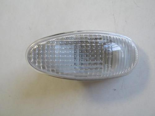 Mitsubishi Outlander 04/07 Çamurluk Si̇nyali̇ Beyaz Sağ/sol Aynı (Adet) (Casp) 