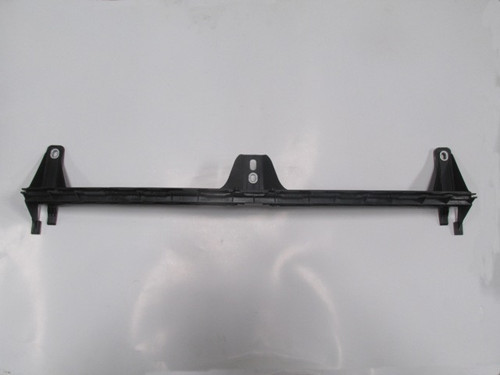 Volkswagen Jetta 6 14/18 Ön Tampon Braketi̇ Orta (Ön Panel Alt Bağlantı) (Tw)