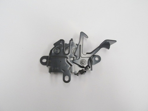 Toyota Corolla Ae111 99/00 Kaput Ki̇li̇di̇ (Tyg)