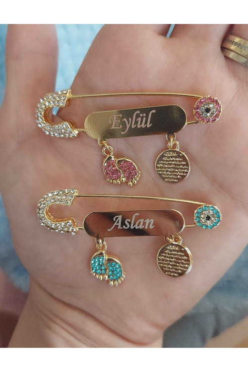 14 Ayar Altın Kaplama Pembe Ve Mavi Taşlı Isimli Bebek Yaka Iğnesi Seti Bezyı1648