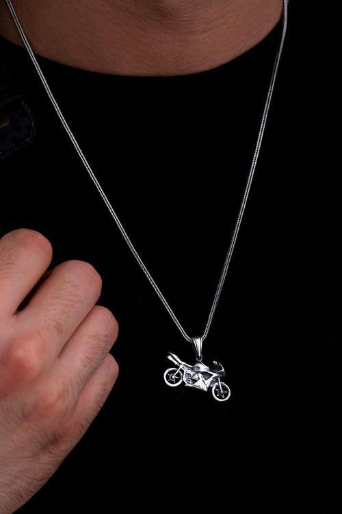 Erkek Gümüş Kolye - Motor - Motosiklet Figürlü Gümüş Erkek Kolye