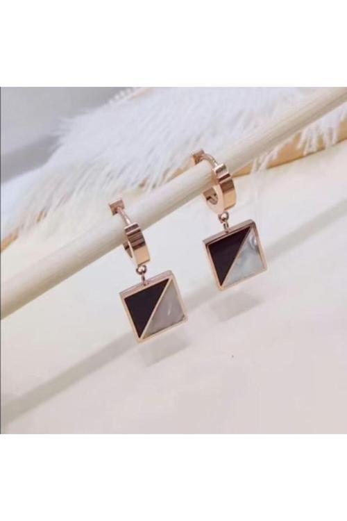 Valentine Rose Renk Kararmayan Çelik Halka Küpe