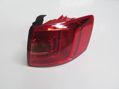 Volkswagen Jetta 6 11/14 Dış Stop Lambası Sağ Kırmızı/sarı (Famella) 
