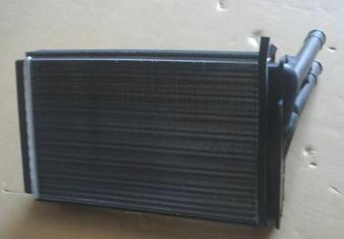 Volkswagen Passat B5 01/05 Kalori̇fer Radyatörü 1.8t/1.9tdı/2.5tdı 