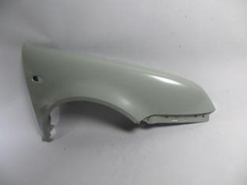 Volkswagen Bora 99/05 Ön Çamurluk Deli̇kli̇ Sağ Gri̇ Boyalı (Sımyı) 