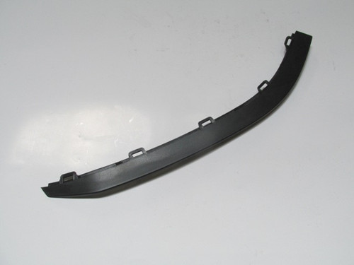 Volkswagen Golf 7 13/17 Karlık Sağ (Ön Tampon Altı) (Gtı) (Spoıler)