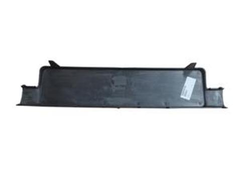 Volkswagen Passat B5 97/00 Ön Tampon Plakalık Plasti̇ği̇ Si̇yah (Tyg) 