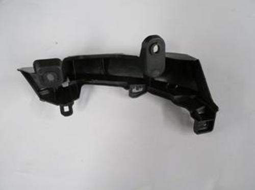 Peugeot 301 13/16 Stop Lambası Alt Bağlantı Braketi̇ Sağ (Plasti̇k) 