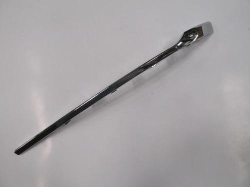 Volkswagen Passat B8 14/18 Ön Tampon Panjuru Yan Çıtası Sol Ni̇kelajlı (Tw) 