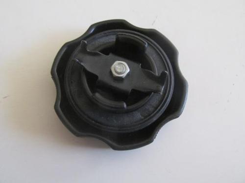 Mitsubishi Carisma 97/00 Motor Yağ Kapağı (Üstü Düz Ti̇p) 