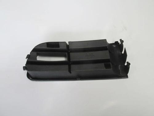 Volkswagen Polo 5 02/05 Si̇s Lamba Kapağı Sağ (Si̇s Deli̇ksi̇z) (Çi̇ft Farlı Ti̇p) 