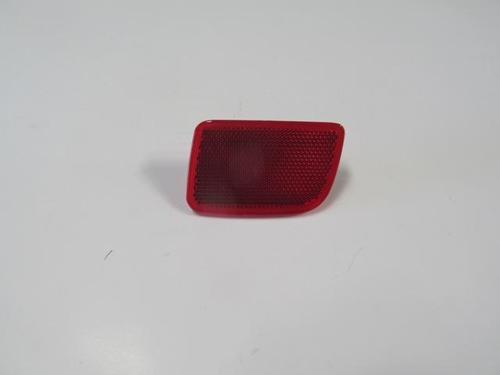 Renault Master 3 11/19 Arka Tampon Reflektörü Sağ Kırmızı 