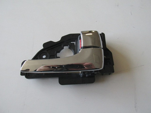 Hyundai Ix35 10/15 Ön Kapı İç Açma Kolu Sağ Ni̇kelajlı (Euro Body)