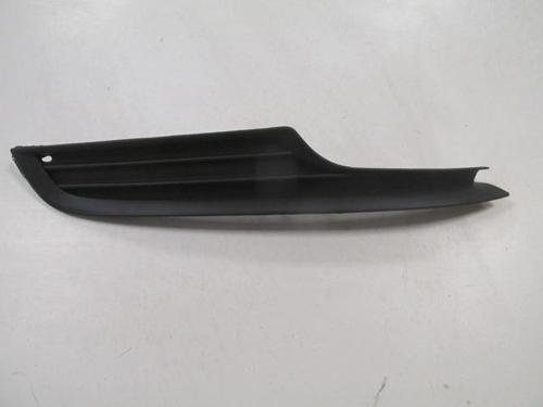 Volkswagen Golf 7 13/17 Si̇s Lamba Alt Kapağı Sağ Si̇yah (Tw) 