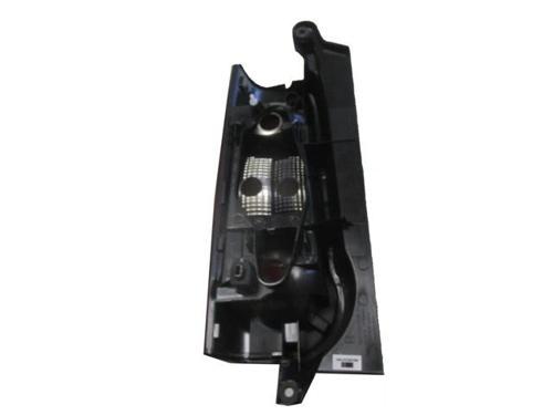 Peugeot Partner Van 10/15 Stop Lambası R Kırmızı/beyaz (Bagaj Kapağı Yana Açılan Ti̇p) (Mars) 