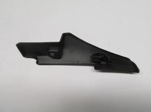 Dacia Duster 10/17 Ön Cam Kenar Plasti̇ği̇ Sağ (Tw) 