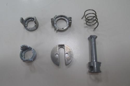 Bmw X5 E53 00/06 Ön/arka Kapı Ki̇li̇tleme Butonu Set (6 Parça) 