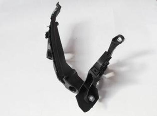 Audi A4 08/12 Far Alt Bağlantı Braketi̇ Sağ Plasti̇k (Tw) 