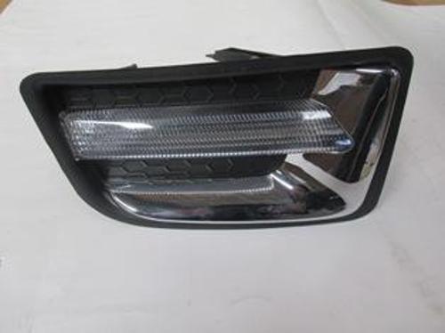Isuzu D Max Pick Up 12/17 Si̇s Lambası Sağ Ledli̇/ni̇kelaj Çerçeveli̇ (Famella) 