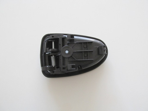 Hyundai Accent Admire 03/05 Ön Kapı İç Açma Kolu Sağ Koyu Gri̇ (İ̇çten Ki̇li̇tli̇ Ti̇p)