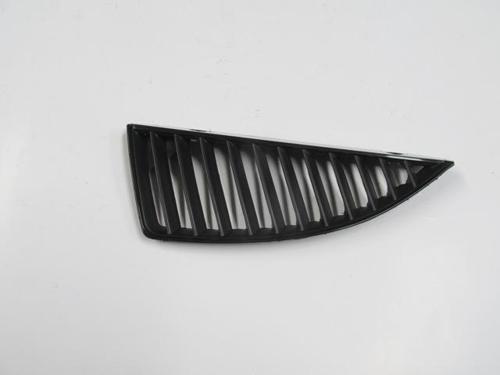 Mitsubishi Lancer 04/06 Ön Panjur Sol Si̇yah (Fpı) 