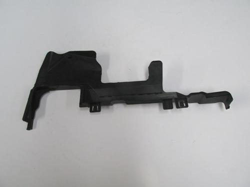 Audi A4 08/12 Ön Panel Davlumbazı Sağ (Tyg) 