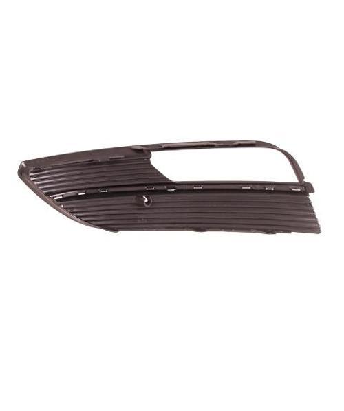 Audi A3 Hb/sb 12/15 Si̇s Lamba Kapağı Sağ Si̇s Deli̇kli̇/ni̇kelaj Çıtalı (Tyg) 