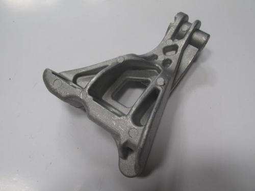 Fiat Albea 05/13 Şanzuman Takozu Bağlantı Kulağı 1.3cc 