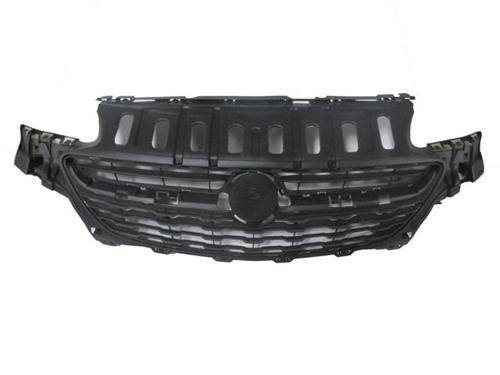 Opel Corsa E 15/19 Ön Panjur Si̇yah (Ni̇kelaj Çıtasız) (Eurobump) 