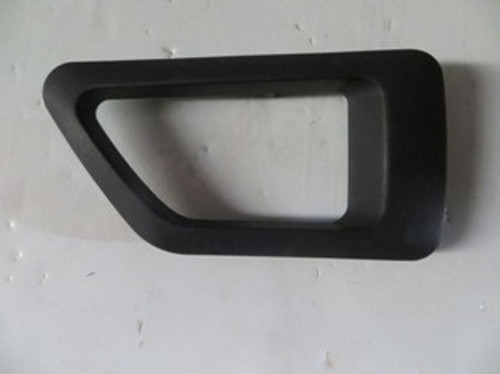 Citroen Berlingo 04/08 Ön Kapı İç Açma Kolu Çerçevesi̇ Sağ Si̇yah