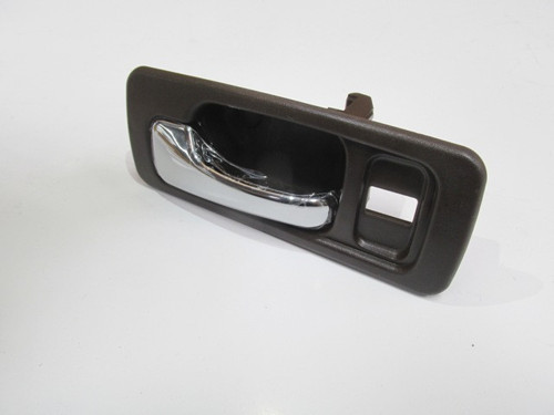 Honda Accord 90/93 Ön Kapı İç Açma Kolu Sol Kahverengi̇ (Elceği̇ Ni̇kelajlı) (Hushan)