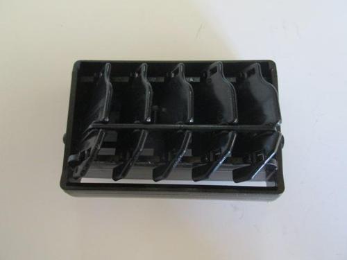 Fiat Siena 97/02 Ön Göğüs Orta Üfleme Peteği̇ Sağ/sol Aynı (Adet) (Di̇fi̇zör) 