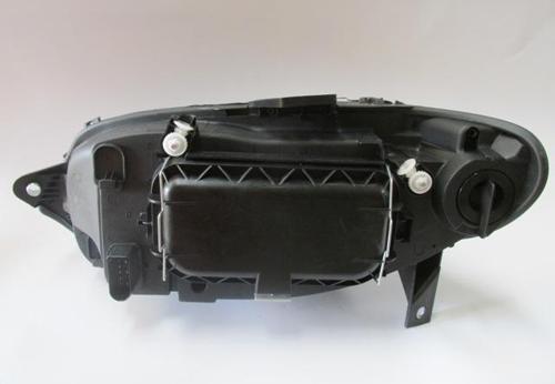 Fiat Albea 05/13 Far Lambası Sağ Elektri̇kli̇/motorsuz Si̇yah 8 Fi̇şli̇ (Ayfar)