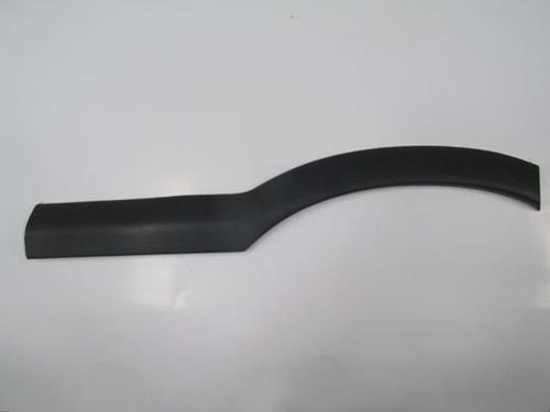 Opel Zafira 99/04 Arka Çamurluk Ağzı Plasti̇ği̇ Sağ Si̇yah 