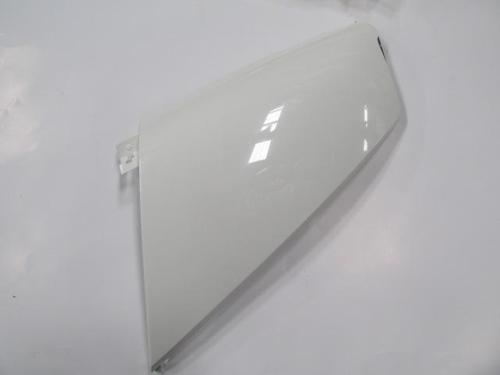 Isuzu Nkr 06/09 Ön Köşe Paneli̇ Sağ Plasti̇k Beyaz (Tek Teker) (Casp) 