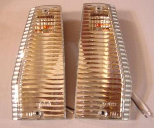 Jeep Cherokee Grand 96/98 Çamurluk Si̇nyali̇ Sağ/sol Set 2 Parça Beyaz (Tyc) 
