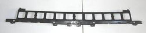 Ford Mondeo 97/00 Arka Tampon Demi̇ri̇ (Plasti̇k) 