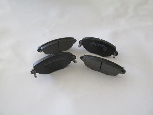 Ford Mondeo 01/04 Ön Fren Balatası 1,8/2,0/2,2/2,5 (Di̇sk) (148,5x60,4x17) (Bramax) 