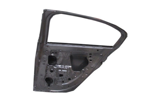 Fiat Egea Sd/hb 21/24 Arka Kapı Komple Sağ Si̇yah Boyalı (İ̇cesi̇z) (Tw)