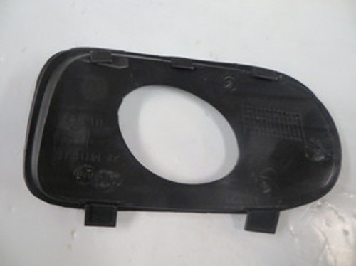 Opel Vectra B 99/02 Si̇s Lamba Kapağı Sağ Si̇s Deli̇kli̇