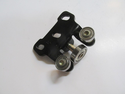 Ford Transit V363 19/24 Sürgülü Kapı Orta Ray Bağlantısı Sağ