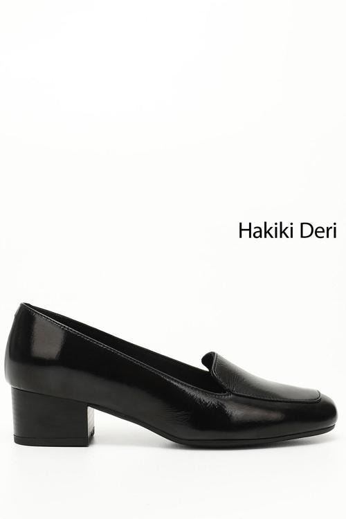Kadın Siyah Rugan Küt Burun Kısa Kalın Topuklu Hakiki Deri Ayakkabı
