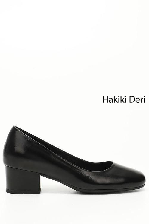 Kadın Siyah Rugan Kısa Kalın Topuklu Hakiki Deri Ayakkabı