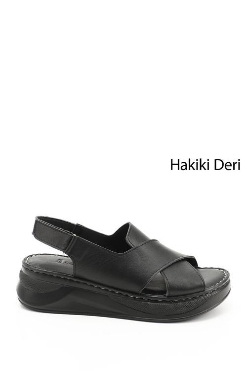 Kadın Siyah Cırt Bantlı Dolgu Topuklu Hakiki Deri Comfort Sandalet