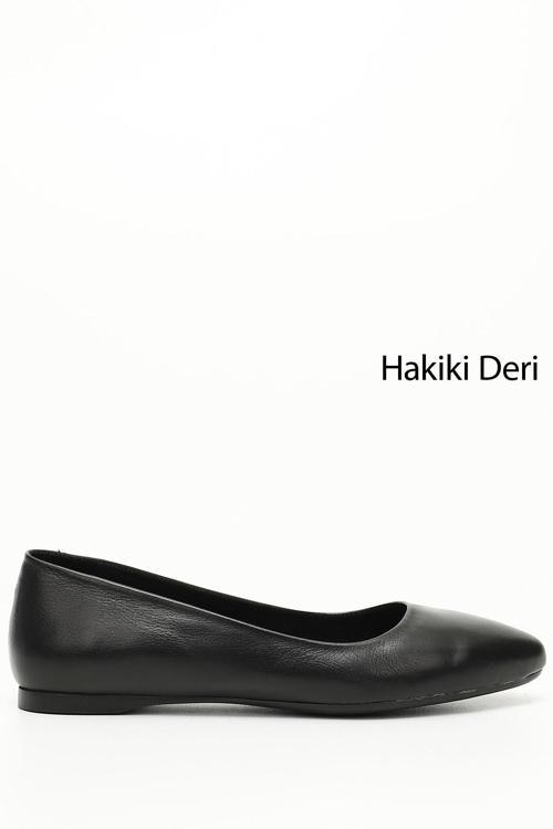 Kadın Siyah Sivri Burun Düz Taban Hakiki Deri Babet