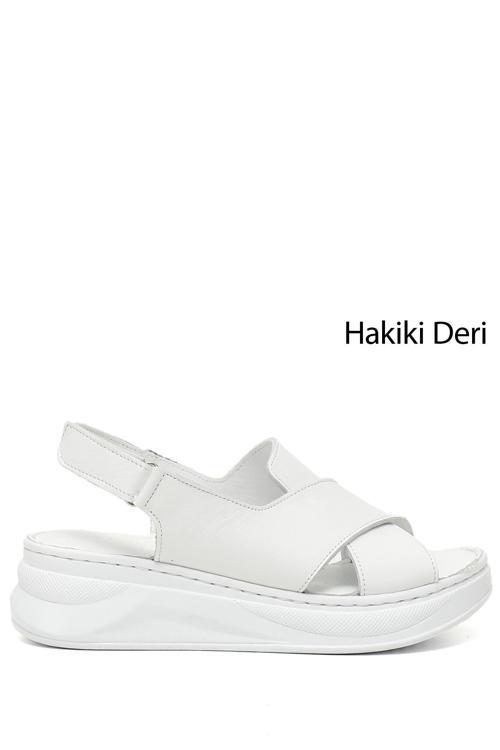Kadın Beyaz Cırt Bantlı Dolgu Topuklu Hakiki Deri Comfort Sandalet