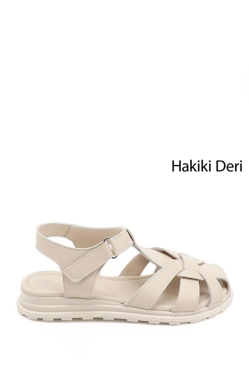 Kadın Bej Antik Cırt Bantlı Burnu Kapalı Hakiki Deri Sandalet