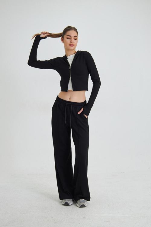 Fermuarlı Kapüşonlu Sweatshirt ve Geniş Paça Özel Dikim Pantolon Modal Kumaş