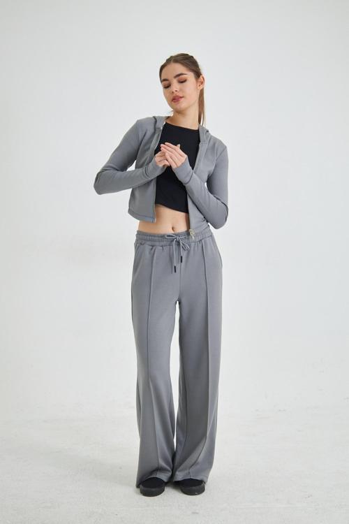 Fermuarlı Kapüşonlu Sweatshirt ve Geniş Paça Özel Dikim Pantolon Modal Kumaş